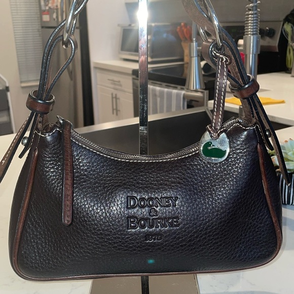 BEAUTY DOONEY & BOURKE BROWN Pebbled Leather Shoulder Bag❗️ - Picture 12 of 17
